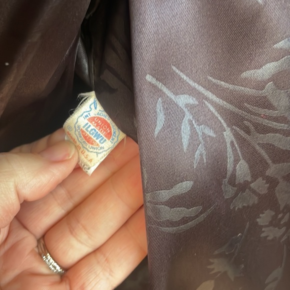 Charcoal vintage faux fur. Two hidden closures, two pockets SZ 10 vintage EUC - Picture 6 of 10